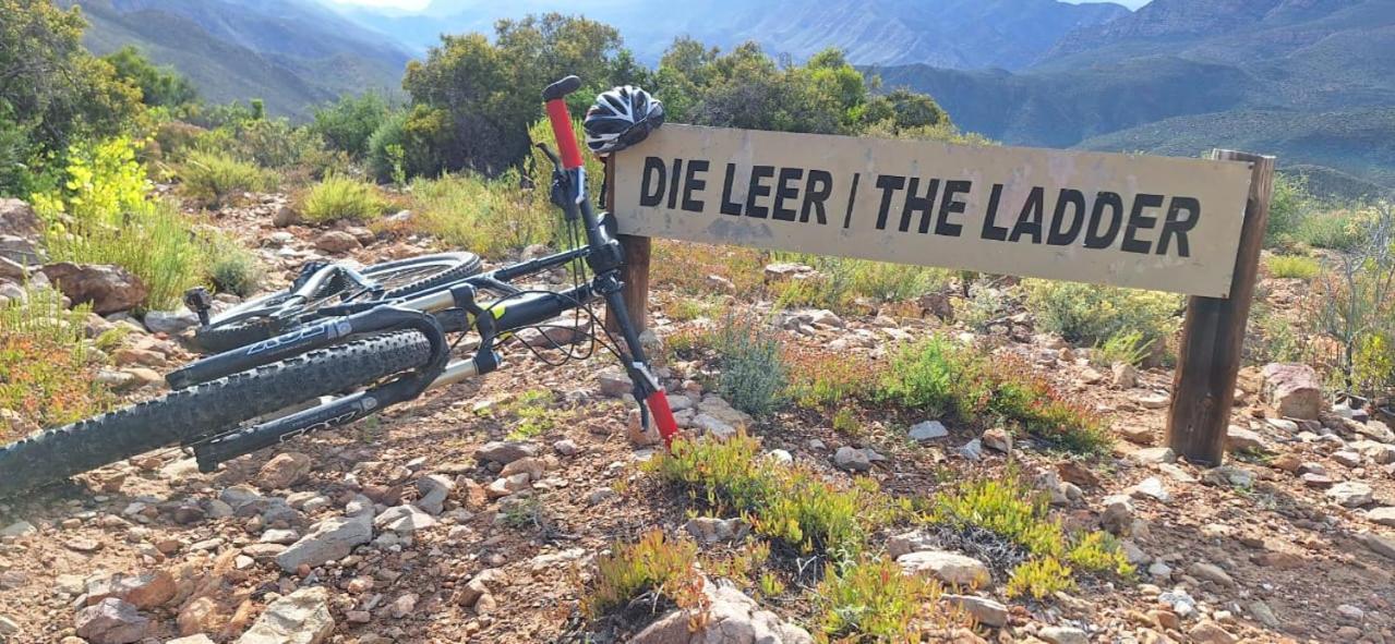 Bosch Luys Kloof Nature Reserve Ladismith Exterior foto